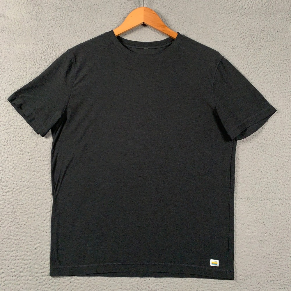 Vuori Strato Tech Tee Mens Large L Charcoal Heather Short Sleeve Active T-Shirt